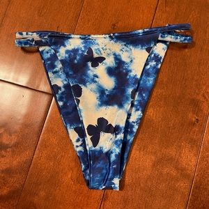 Bathing Suit bottoms ( doesn’t include top )